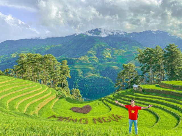 Đồi Móng ngựa - Ảnh từ Mạnh Đức Đồi Móng ngựa - Ảnh từ Mạnh Đức