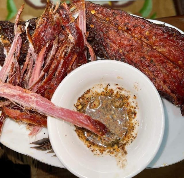 Thịt gác bếp - Ảnh sưu tầm