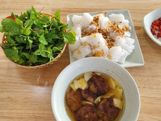 Bánh cuốn chả Phủ Lý