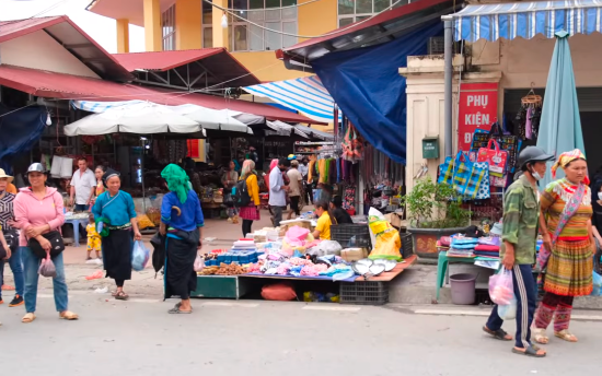 Chợ phiên Cốc Pài Hà Giang - Ảnh từ Miền Núi Tây Bắc