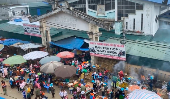 Chợ phiên Dào San - Ảnh từ Lai Châu Quê Tôi
