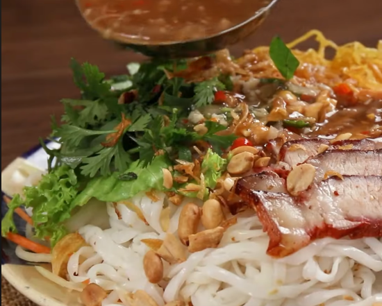 Phở chua