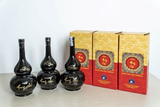 Rượu Hang chú - Ảnh từ Hợp tác xã Tiến Hưng Rượu Hang chú - Ảnh từ Hợp tác xã Tiến Hưng