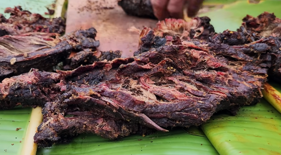 Thịt trâu gác bếp Hà Giang
