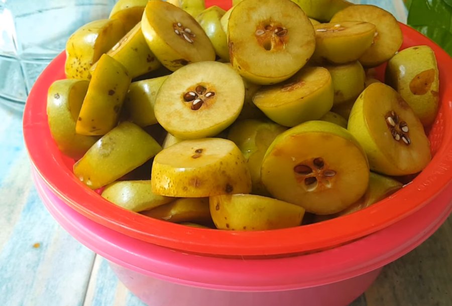 Để ráo táo mèo - Ảnh từ Góc Bếp Nhỏ