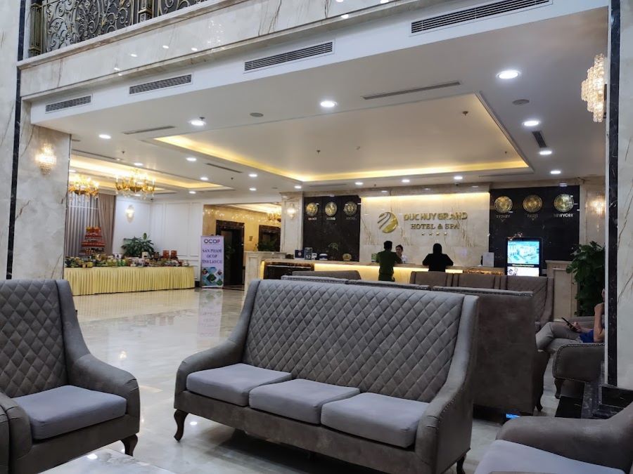 Khách sạn Đức Huy Grand Lào Cai - Ảnh từ Tinh Le