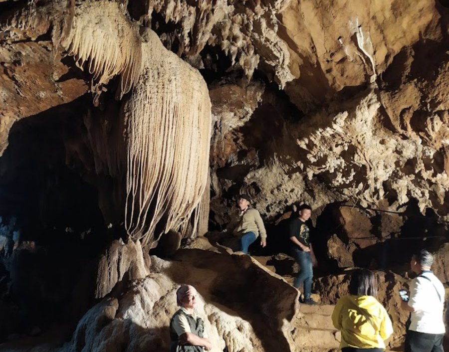Vẻ đẹp kì bí tại hang Tiên Sơn với những hình dạng muôn hình muôn vẻ - Ảnh từ Thảo Vương Vẻ đẹp kì bí tại hang Tiên Sơn với những hình dạng muôn hình muôn vẻ - Ảnh từ Thảo Vương