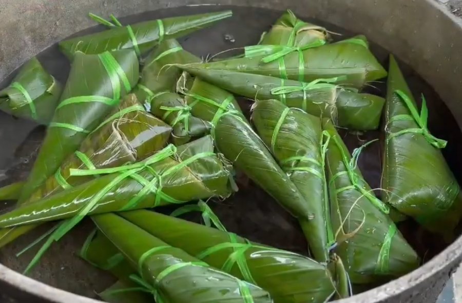 Bánh Coóc Mò - Ảnh sưu tầm