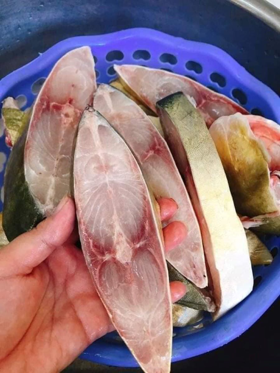 Cá chim trắng chứa hàm lượng dưỡng chất cao tốt cho sức khỏe - Ảnh từ Mỹ Hạnh Trần