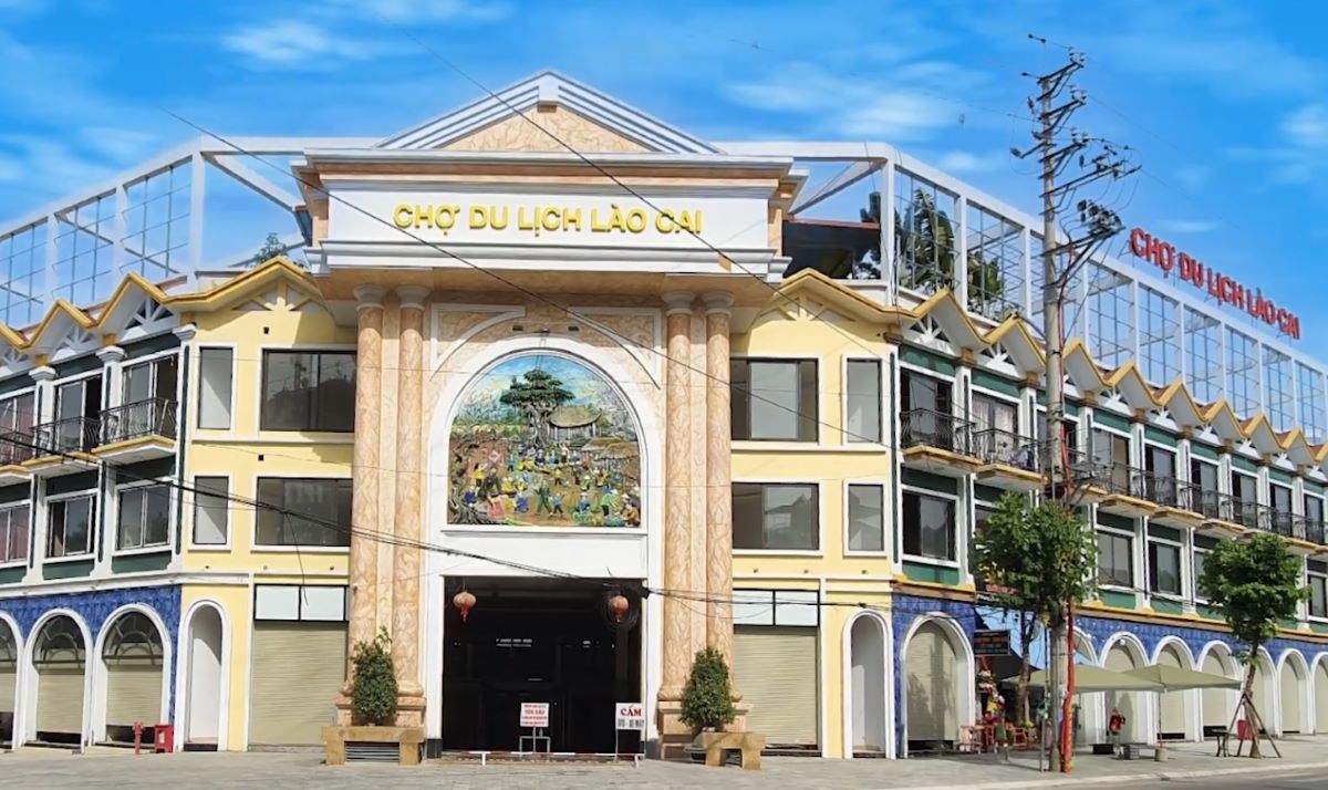 Chợ du lịch Lào Cai - Ảnh sưu tầm