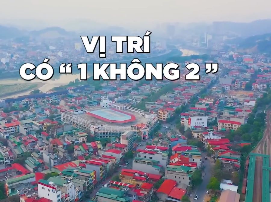 Chợ du lịch Lào Cai có vị trí đắc địa - Ảnh từ linhlangVND