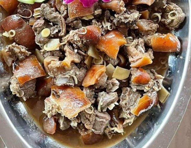 Dúi xào lăn - Ảnh từ Cao Văn Trung