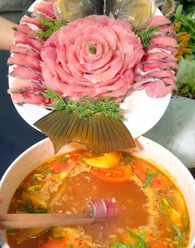 Lẩu cá chép - Ảnh từ bep nho mymy