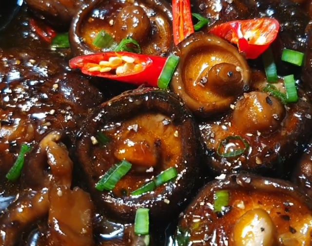 Nấm hương kho chay - Ảnh từ Huỳnh Phương Món ngon tại nhà
