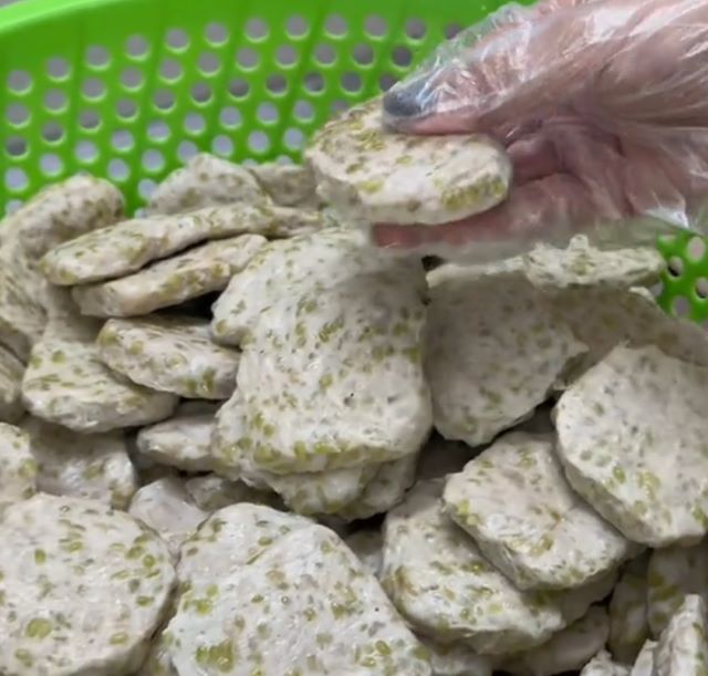 Chả cốm - Ảnh từ giadinhgiocha Chả cốm - Ảnh từ giadinhgiocha