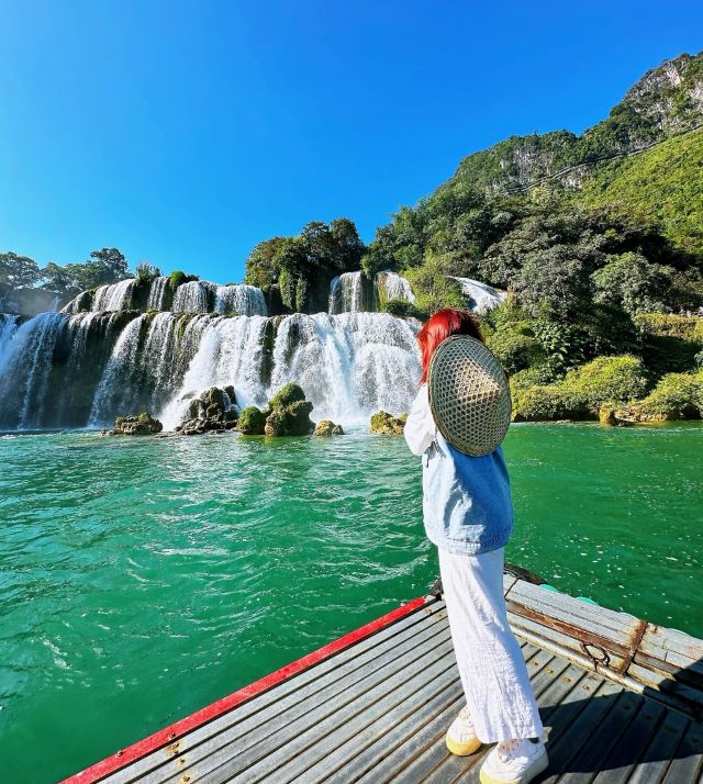 Check in sống ảo tại thác Bản Giốc - Ảnh từ Sa Minh Check in sống ảo tại thác Bản Giốc - Ảnh từ Sa Minh