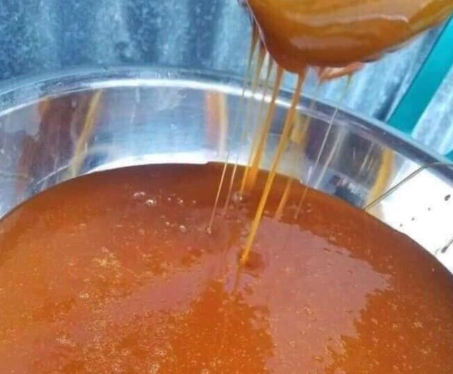 Kết cấu mật ong bị thay đổi - Ảnh từ Anh Quế Dương