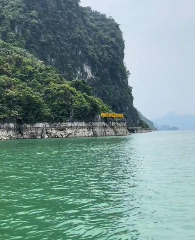 Khám phá Vịnh Ngòi Hoa - Ảnh từ Nguyễn Huy Hoàng Khám phá Vịnh Ngòi Hoa - Ảnh từ Nguyễn Huy Hoàng