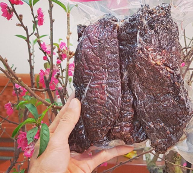 Thịt trâu gác bếp tại Hoabanfood - Ảnh từ Hoabanfood Thịt trâu gác bếp tại Hoabanfood - Ảnh từ Hoabanfood