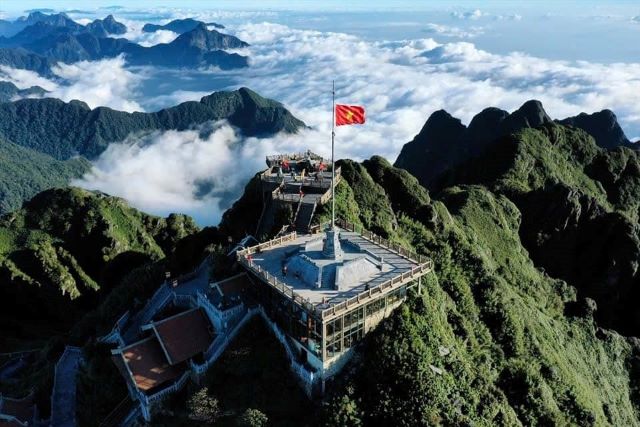 Thời điểm lý tưởng để đi Fansipan - Ảnh từ Jimmy Phong Thời điểm lý tưởng để đi Fansipan - Ảnh từ Jimmy Phong