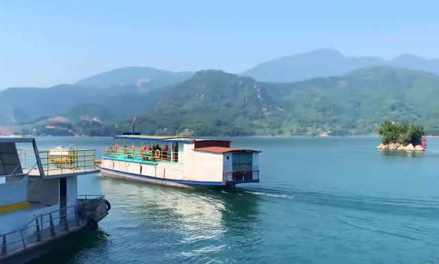 Cảnh quan hữu tình tại Thung Nai - Ảnh sưu tầm Cảnh quan hữu tình tại Thung Nai - Ảnh sưu tầm