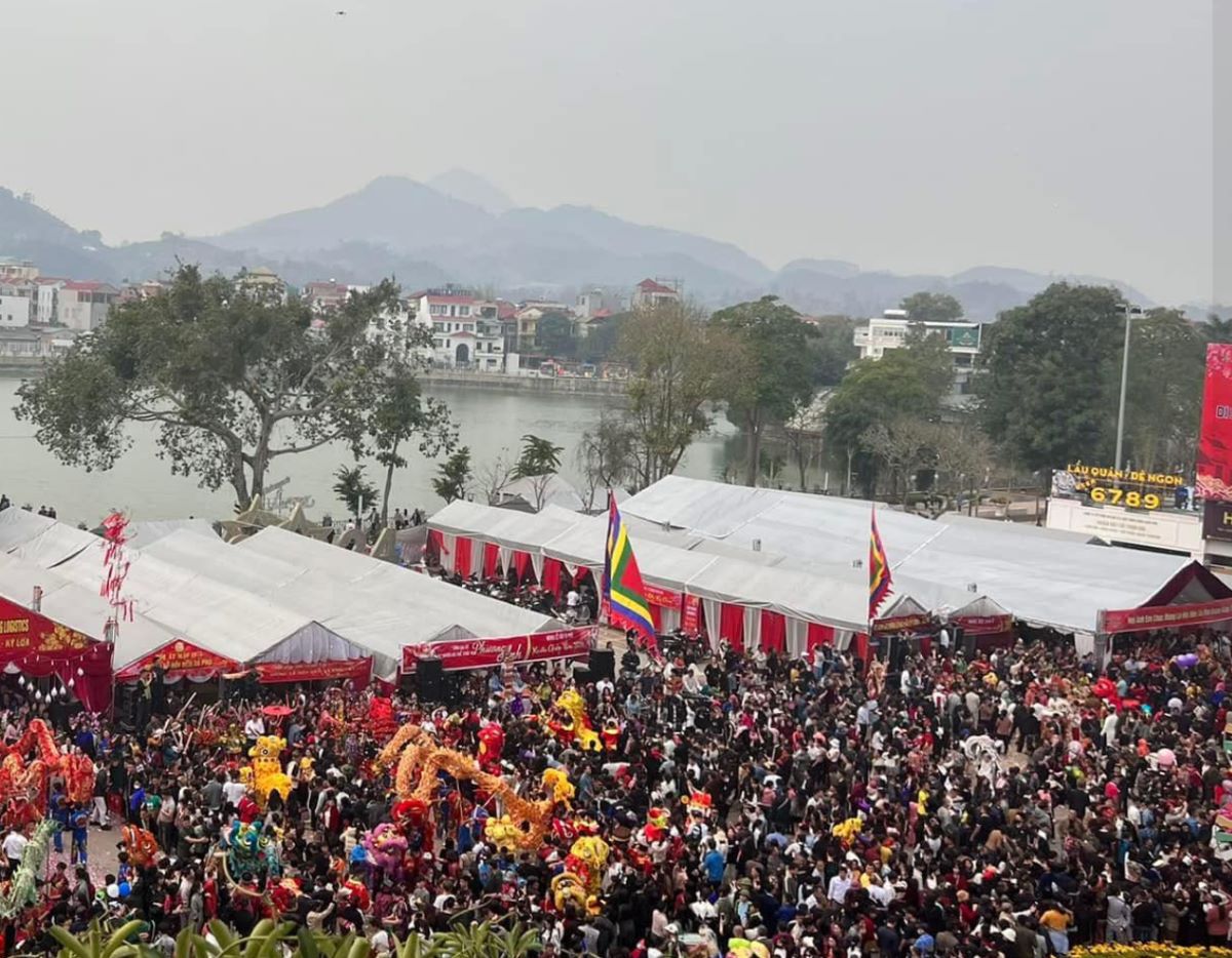 Lễ hội truyền thống của người Mông, Thái, Dao, Tày ở Tây Bắc - Ảnh từ Đoàn Ngọc Linh