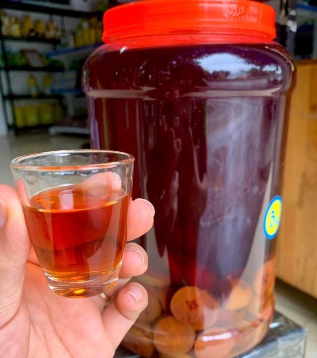 Rượu táo mèo Đặc sản làm quà biếu ý nghĩa - Ảnh từ Ly Nguyen Rượu táo mèo Đặc sản làm quà biếu ý nghĩa - Ảnh từ Ly Nguyen