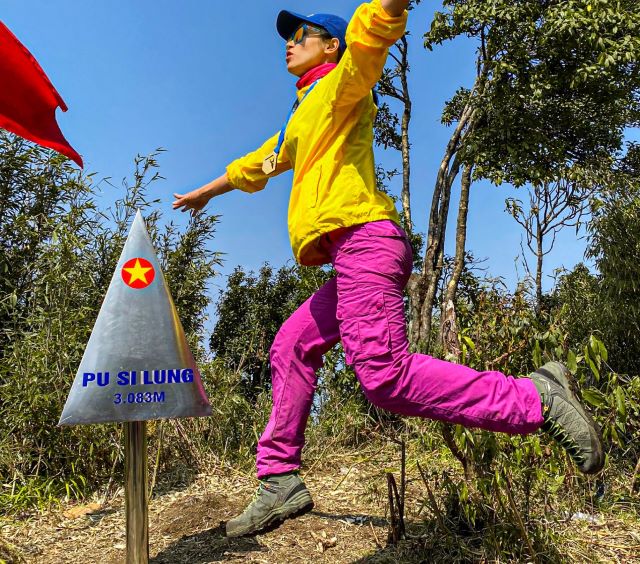 Pu Si Lung 3083m - Ảnh từ Viettrekking