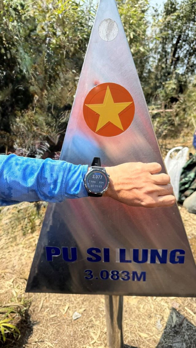 Đỉnh Pusilung “nóc nhà biên cương” vùng Tây Bắc - Ảnh từ Tuan Vina Đỉnh Pusilung “nóc nhà biên cương” vùng Tây Bắc - Ảnh từ Tuan Vina