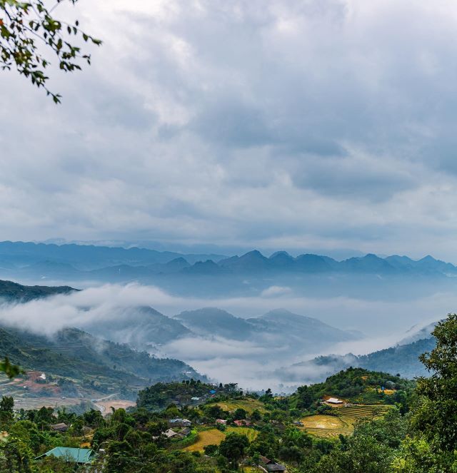 Bản Sin Suối Hồ - Ảnh từ Nguyễn Đình Chiến