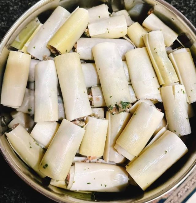 Đặc sản Măng vầu cuốn thịt - Ảnh từ Thảo Chi Vũ