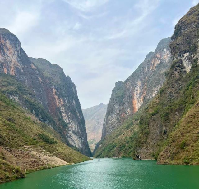 Check in dòng sông Nho Quế