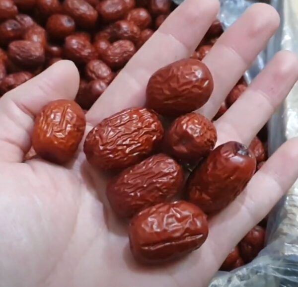 Giá trị dinh dưỡng trong táo đỏ - Ảnh từ điện biên đặc sản
