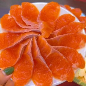Cá hồi, thực phẩm chứa nguồn dinh dưỡng dồi dào mang lại nhiều công dụng bổ ích cho sức khỏe - Ảnh từ anvatmocchau86