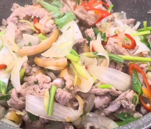 Thịt nai xào lăn - Ảnh từ Bếp Đoàn Viên
