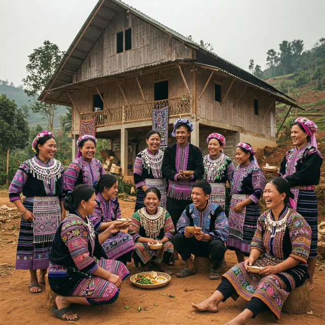 Lễ mừng nhà mới của đồng bào H'Mông