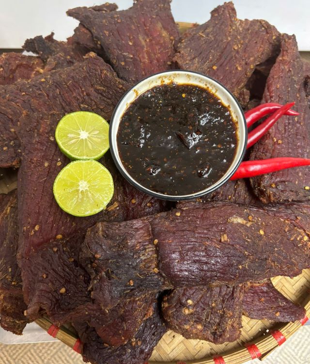 Thịt trâu gác bếp Ảnh sưu tầm Thịt trâu gác bếp Ảnh sưu tầm